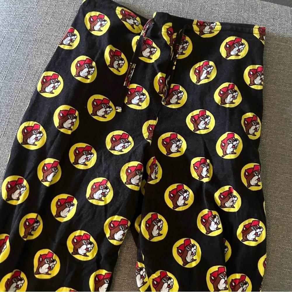 Buccees Graphic Pajama Pants Medium